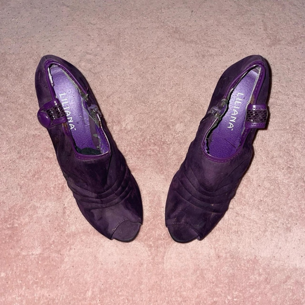 Liliana Women's Deep Purple Heels